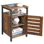Uždara naktinė spintelė |  “Rustic” stiliaus su durelėmis