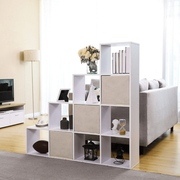 Laiptuota industrinio stiliaus lentyna | 129 x 29 x 129 cm | Balta