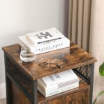 Staliukas spintelė prie lovos industrinio stiliaus | “Rustic” ruda