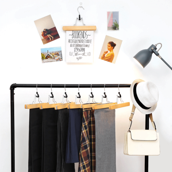 Medinės kelnių pakabos 12vnt.4