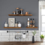 Pakabinama sieninė lentyna | Paslėpti laikikliai | 20 x 60 cm | Ruda