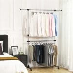 Drabužių kabykla ant ratukų