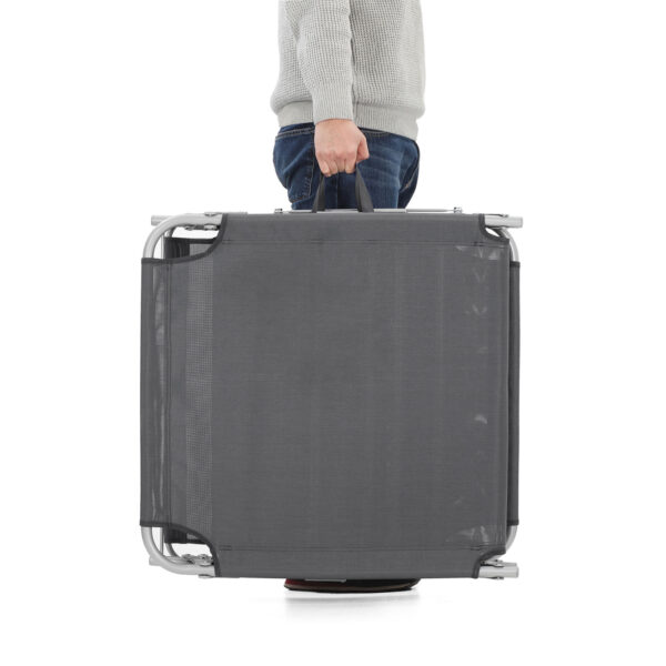 Sodo gultas su ekranu Dūmų pilka