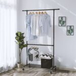 Metalinė drabužių kabykla ant ratukų pakaboms | Juoda