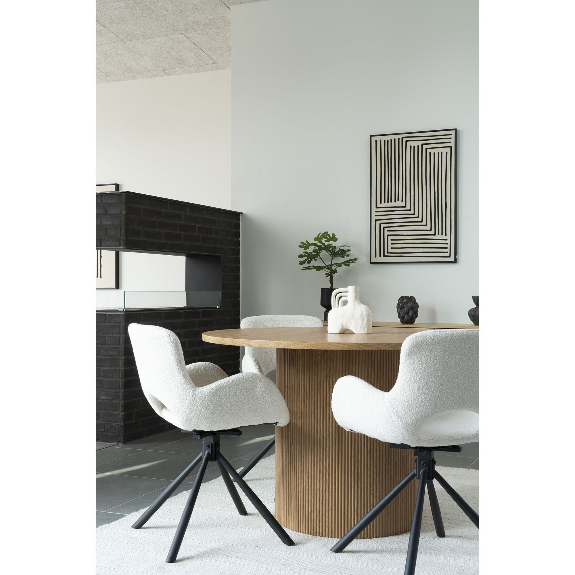 【完了】K&U Pasukama bouclé valgomojo kėdė | 59 x 82,5 x 58 cm | Balta | 2 vnt